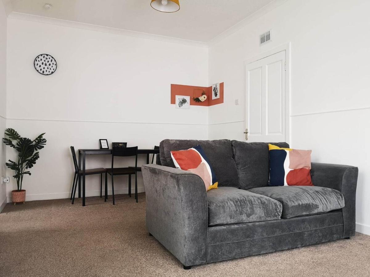 Wellpark Corner Villa Markinch ภายนอก รูปภาพ